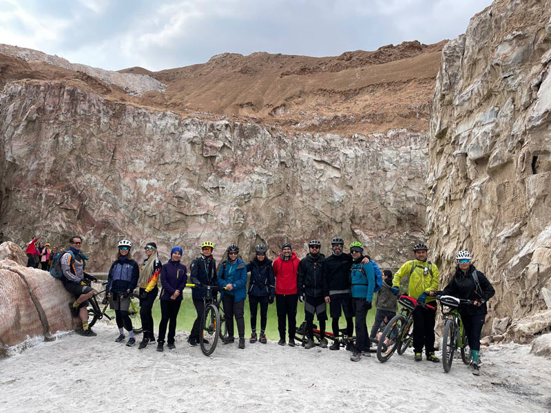 گزارش دوچرخه سواری غار نمکی گرمسار مونوپی 1401
